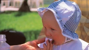 Najwcześniej oprócz mleka maluch dostaje owoce i warzywa