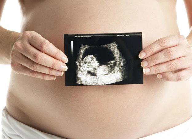 Ssanie kciuka przez płód, to ćwiczenia umiejętności niezbędnych po narodzinach Ssanie kciuka przez płód, to ćwiczenia umiejętności niezbędnych po narodzinach