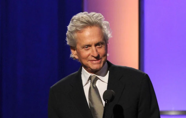 Michael Douglas czuje się coraz lepiej. Michael Douglas czuje się coraz lepiej.