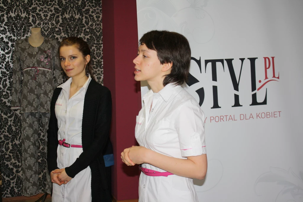 Stanikowe Panie Doktor z Kliniki Stanika radziły, jak dobrać właściwy rozmiar i model biustonosza. Stanikowe Panie Doktor z Kliniki Stanika radziły, jak dobrać właściwy rozmiar i model biustonosza.