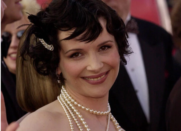 Juliette Binoche w stylu Chanel