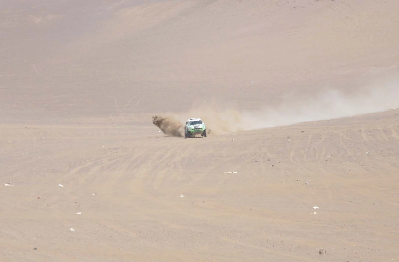 Francuz Stephane Peterhansel