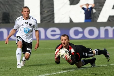 Jakub Rzeźniczak (z lewej)/fot. Piotr Kucza
