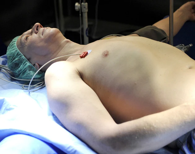 Maciej Maleńczuk na planie "Na dobre i na złe" Maciej Maleńczuk na planie "Na dobre i na złe"