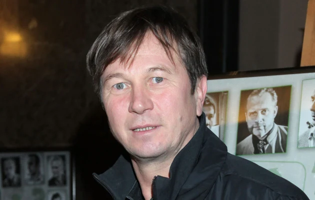 Piotr Cyrwus Piotr Cyrwus