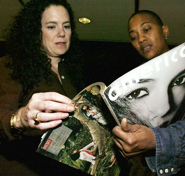 Po prawej: Robyn Crawford Po prawej: Robyn Crawford