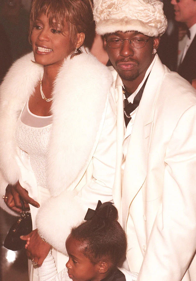 Whitney, Bobby Brown i mała Bobbi Kristina w 1998 roku.