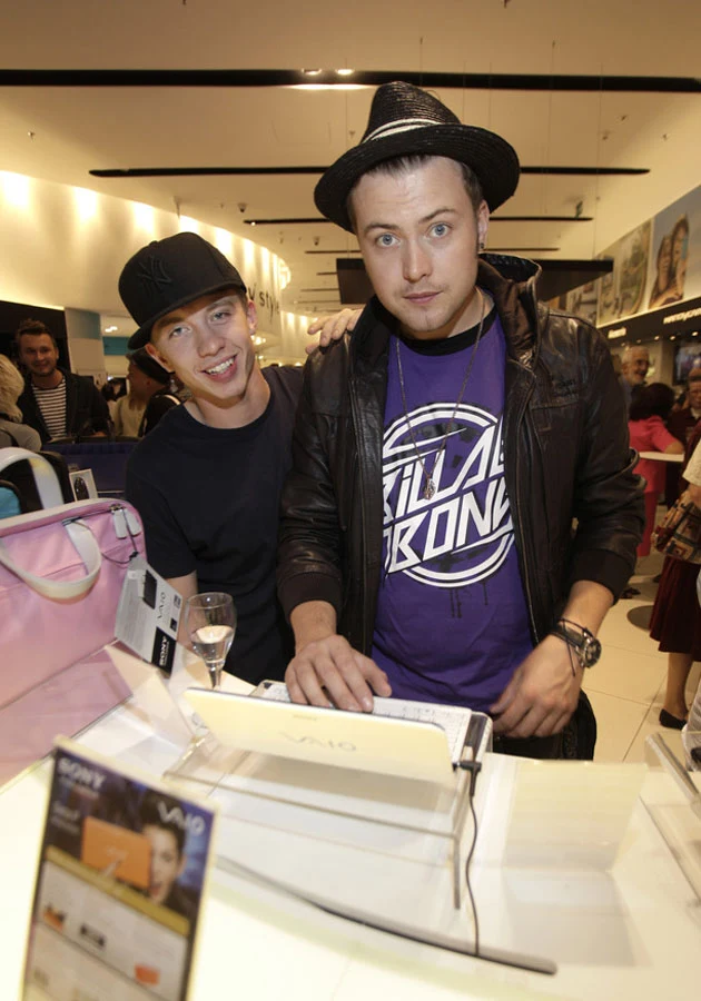 Alan ma wielu znajomych w show-biznesie. Tu z Wojciechem "Łozem" Łozowskim. Alan ma wielu znajomych w show-biznesie. Tu z Wojciechem "Łozem" Łozowskim.