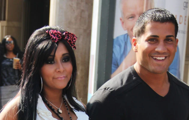 Snooki ze swoim aktualnym chłopakiem i ojcem dziecka, Jionnim LaVallem.