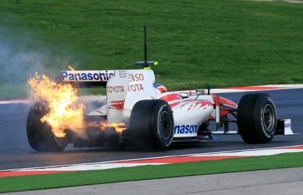 Dyfuzor w Toyocie stał się powodem gorących protestów teamów F1