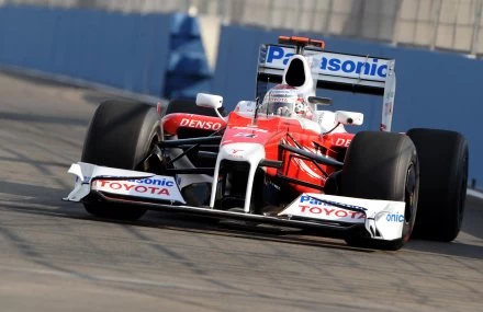 Jarno Trulli nie przedłużył kontraktu z Toyotą Jarno Trulli nie przedłużył kontraktu z Toyotą