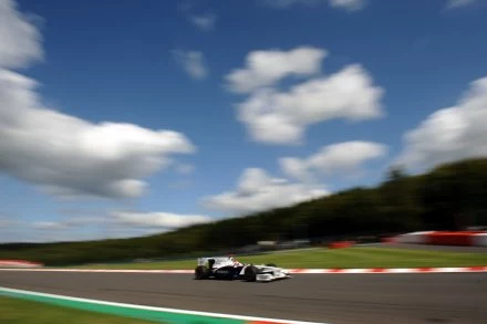 Robert Kubica na torze w Spa. Robert Kubica na torze w Spa.
