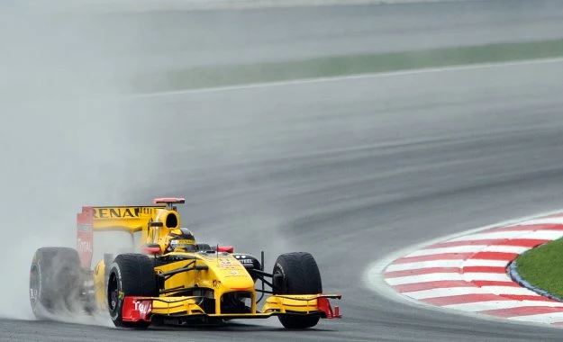 Robert Kubica (Renault) na torze Sepang