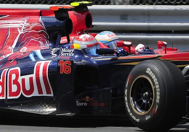 Sebastian Buemi z Toro Rosso.