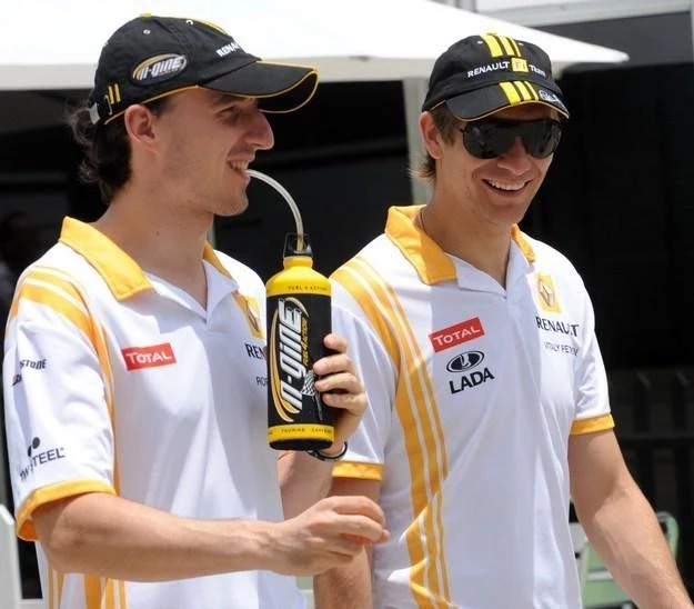 Robert Kubica i Witalij Pietrow, czyli kierowcy Lotus Renault Robert Kubica i Witalij Pietrow, czyli kierowcy Lotus Renault