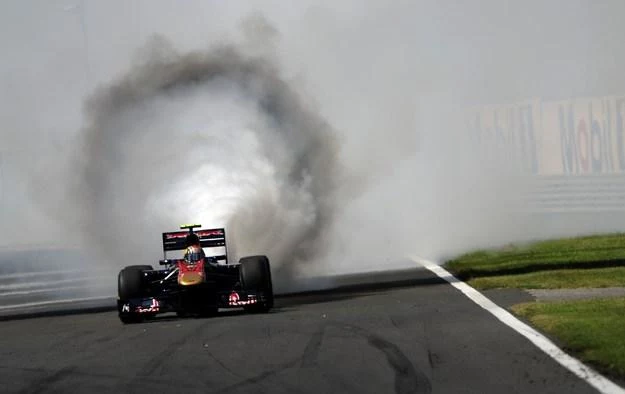 Jaime Alguersuari w swoim bolidzie na torze Hungaroring