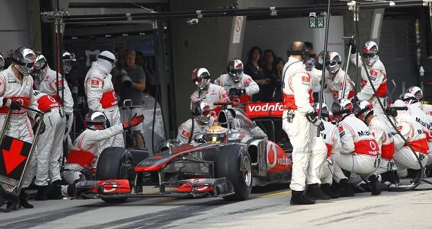 Kierowcy Formuły 1 powalczą o Grand Prix Bahrajnu 30 października 2011 r.