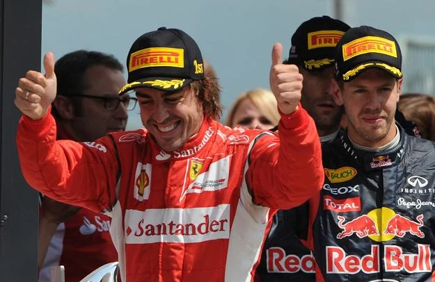 Fernando Alonso (z lewej)  i Sebastian Vettel