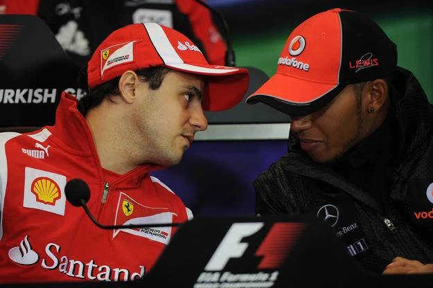 Felipe Massa ( (z lewej) i Lewis Hamilton.