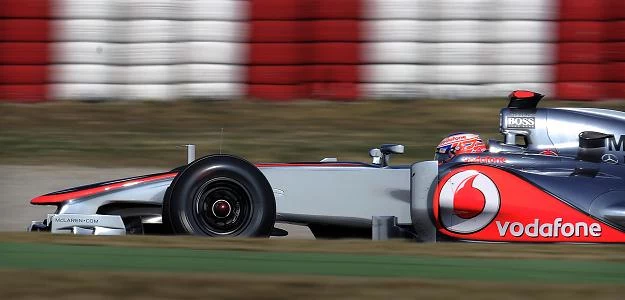 Jenson Button podczas testów na Circuit de Catalunya