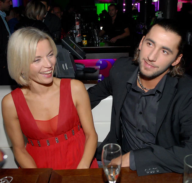 Romans z Maserakiem uczynił z Foremniak bohaterkę kolorowych magazynów. Romans z Maserakiem uczynił z Foremniak bohaterkę kolorowych magazynów.