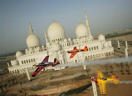 Ubiegłoroczny wyścig w Abu Dhabi, fot. Balazs Gardi