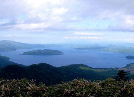 Jezioro Kussharo na wyspie Hokkaido