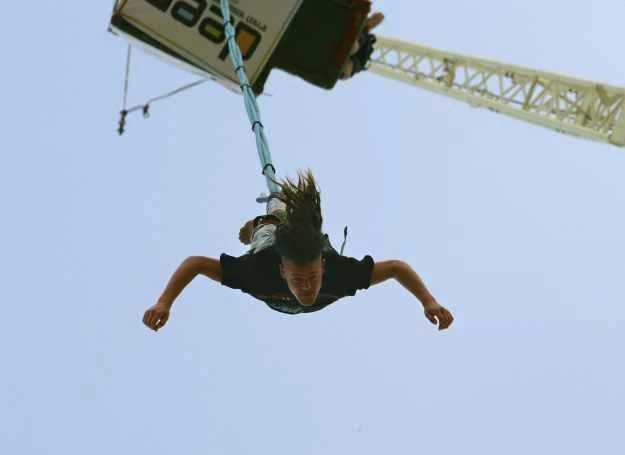 Jeśli nie używasz liny holowniczej, skoki na bungee są bezpieczne