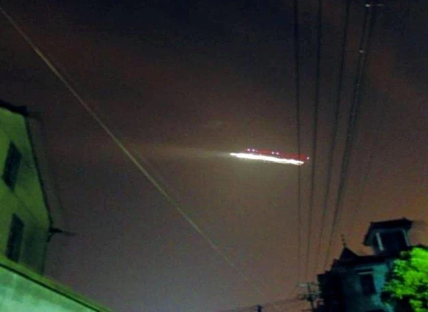 7 lipca br.: UFO nad lotniskiem Hangzhou Xiaoshan, doprowadziło ono do zamknięcia ruchu lotniczego