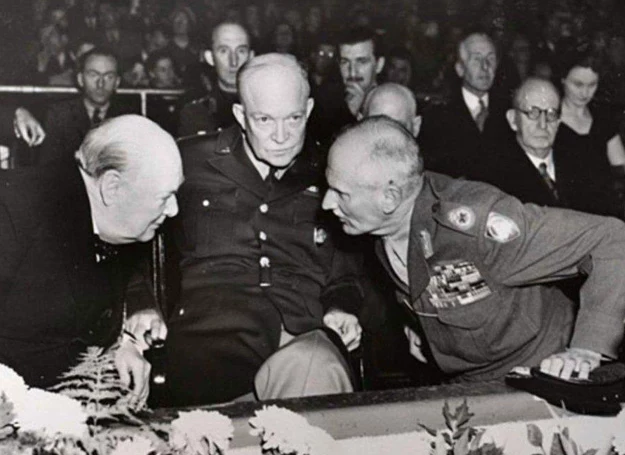 Winston Churchill i gen. Dwight Eisenhower w czasach II wojny światowej