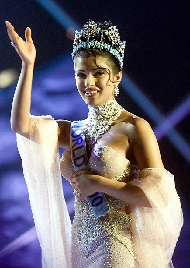 Priyanka Chopra, Indie, Miss World 2000