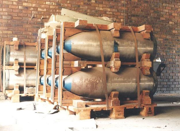 Nuclear weapon archive