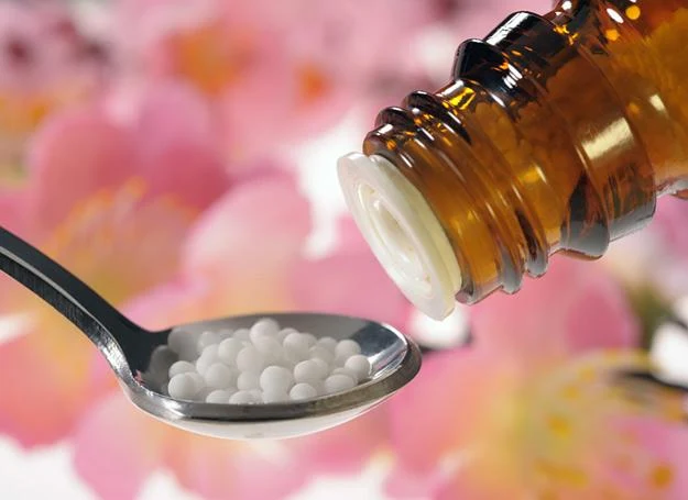 Homeopatia ma tyle samo zwolenników, co przeciwników Homeopatia ma tyle samo zwolenników, co przeciwników
