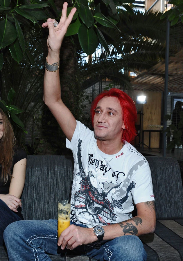 Dlaczego Michał z podobną ochotą nie zgłosi się do pomocy Dominice? Dlaczego Michał z podobną ochotą nie zgłosi się do pomocy Dominice?