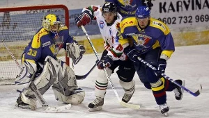 Hokeiści wracają na lodowiska