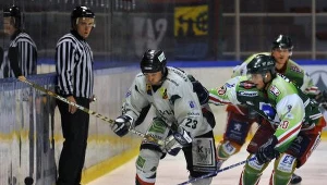 Marek Pohl (w białej koszulce) i Tobiasz Bernat (Zagłębie), fot: Łukasz Laskowski