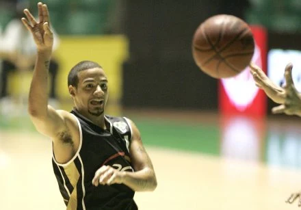 Donald Copeland zdobył 21 punktów dla Turowa/fot.Jerzy Kleszcz