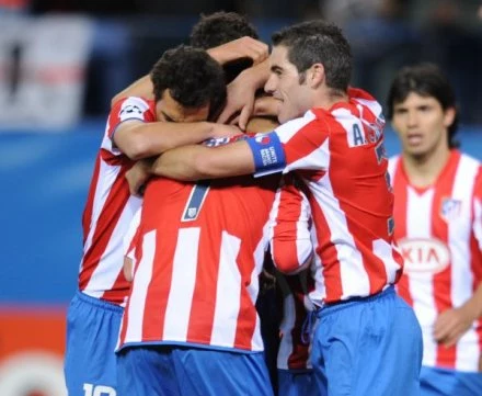 Piłkarze Atletico w szalonym tańcu radości