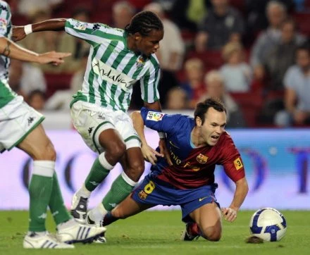 Andres Iniesta (z prawej) Andres Iniesta (z prawej)