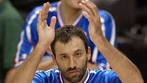 Vlade Divac