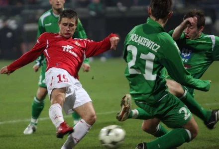 Patryk Małecki (czerwony strój)/fot. Ryszard Kotowski