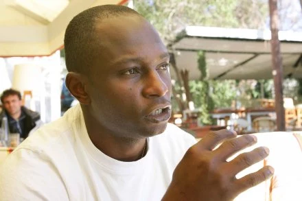 Emmanuel Olisadebe Emmanuel Olisadebe
