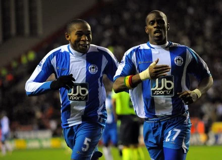 Henri Camara (z prawej)