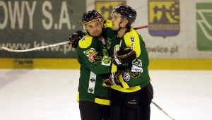Hokeiści Jastrzębia: Mateusz Danieluk (z prawej) i Rudolf Wolf, fot: Dariusz Hermiersz