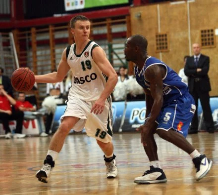 Z lewej Robert Skibniewski, Fot Sebastian Borowski