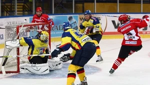 Bramkarz Krzyszof Zborowski - mocny punkt Podhala, fot: Tadeusz Bącal