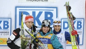 W środku Annsi Koivuranta