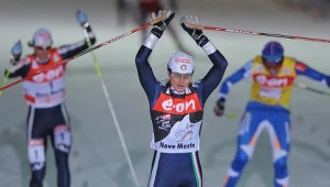 W środku Arianna Follis