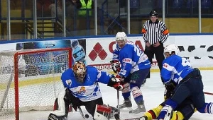 Hokeiści Unii walczą o powrót do Polskiej Ligi Hokejowej, fot: Tadeusz Bącal