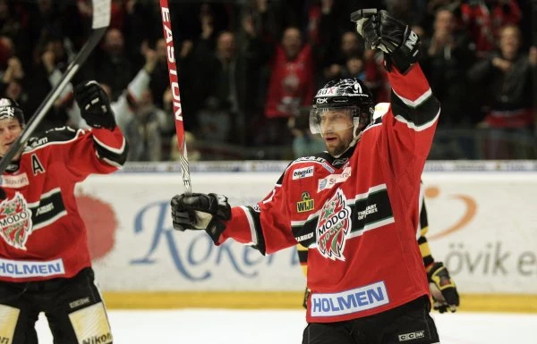 Peter Forsberg i jego MODO w Szwecji przyciągają 6,5 tys. ludzi na mecz, co daje 21. miejsce.